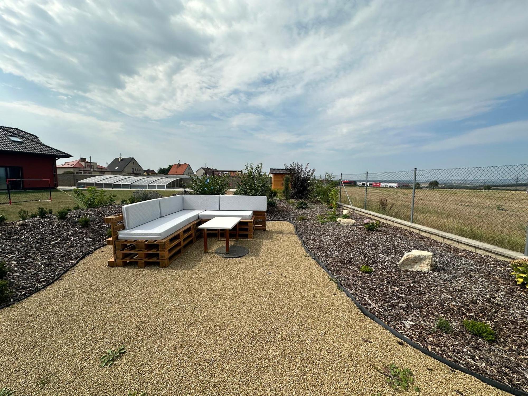 House&Garden&Pool Villa Slapy Kültér fotó